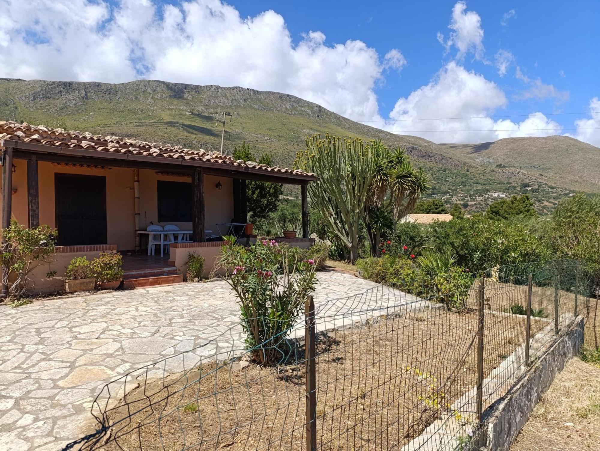 Villa La Terrazza Su Pispisa à Castellammare del Golfo Extérieur photo